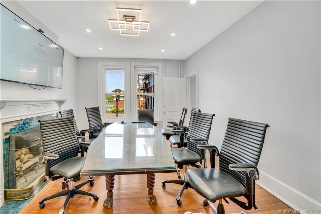 46 Washington Street Middletown CT 06457