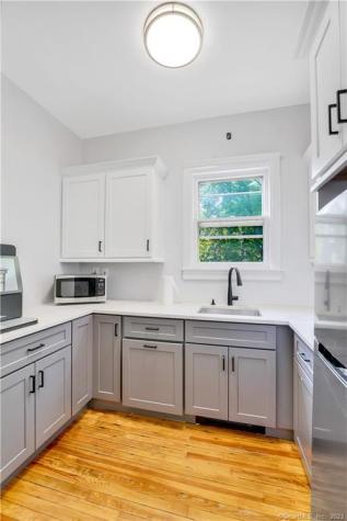 46 Washington Street Middletown CT 06457