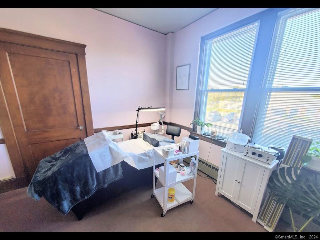 1 Circular Avenue Hamden CT 06514