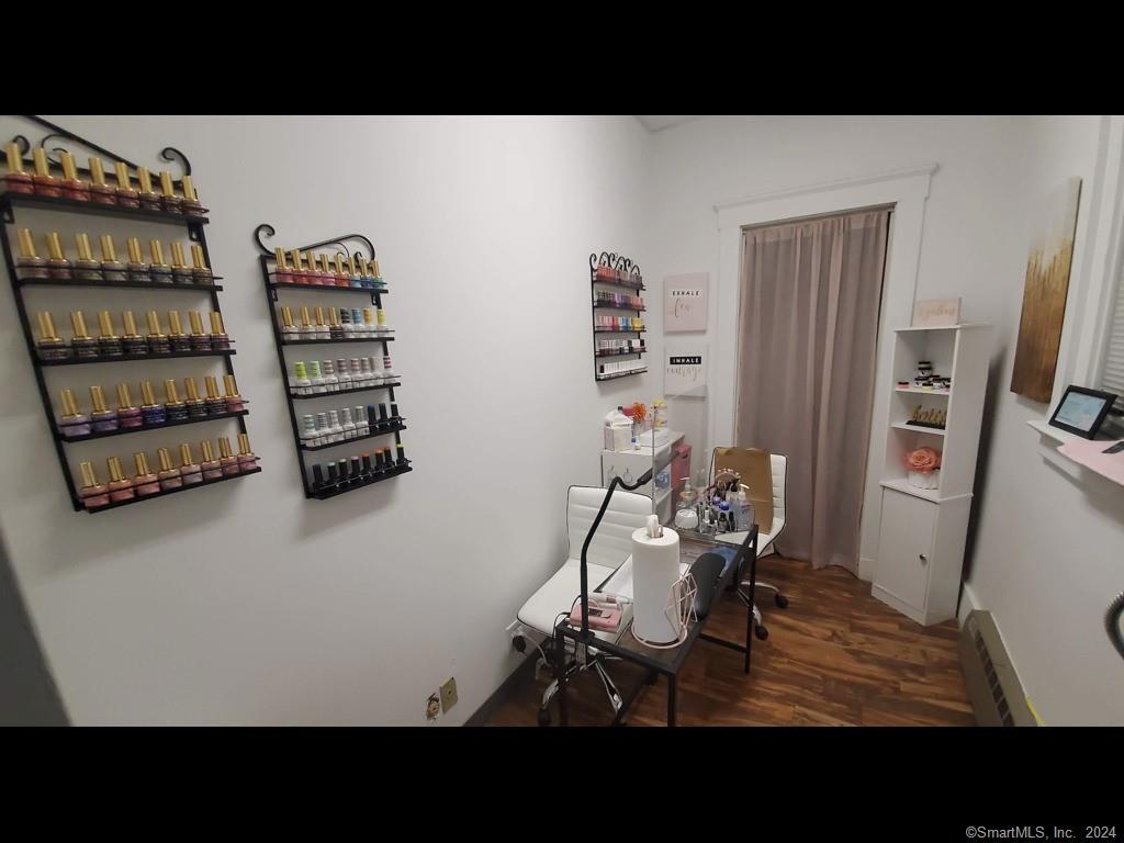 1 Circular Avenue Hamden CT 06514