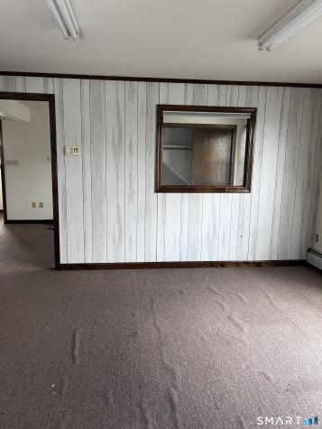 698C Derby Avenue Seymour CT 06483