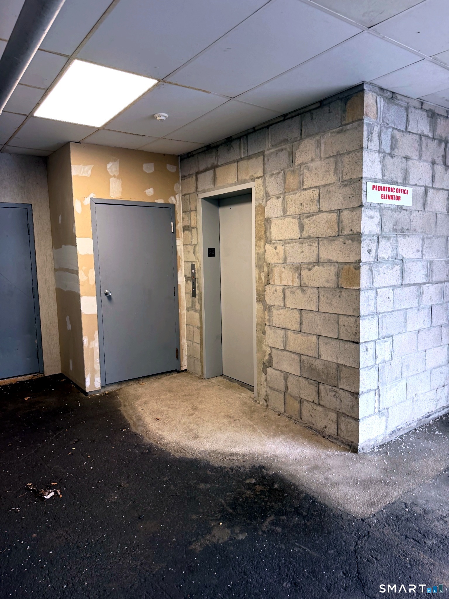 239 Silas Deane Highway Wethersfield CT 06109