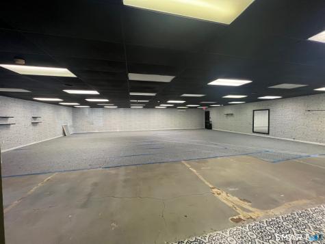 170 Flanders Road East Lyme CT 06357