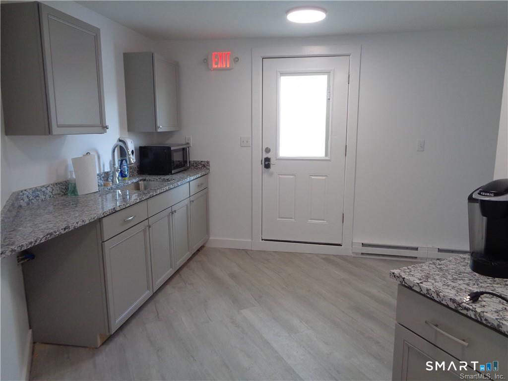 464 East Center Street Manchester CT 06040