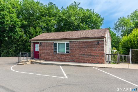 70 Main Street Monroe CT 06468
