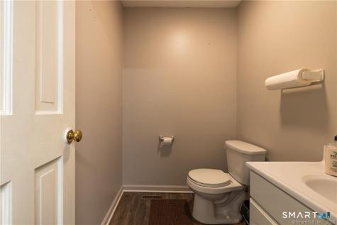 70 Main Street Monroe CT 06468