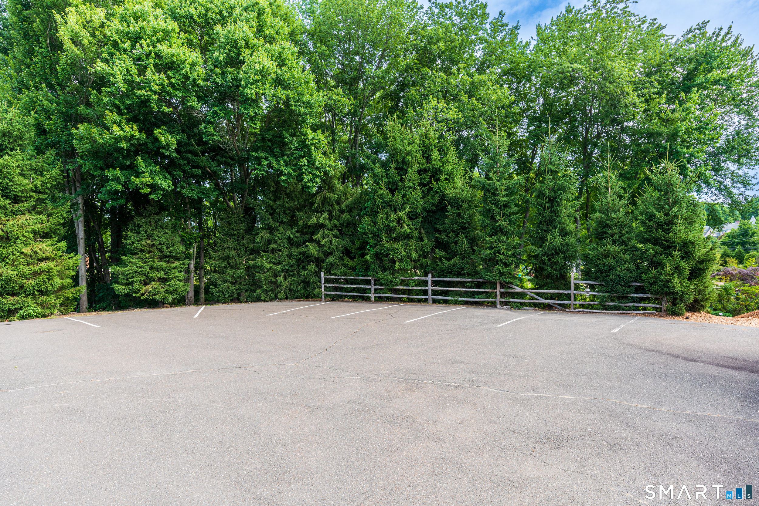 70 Main Street Monroe CT 06468