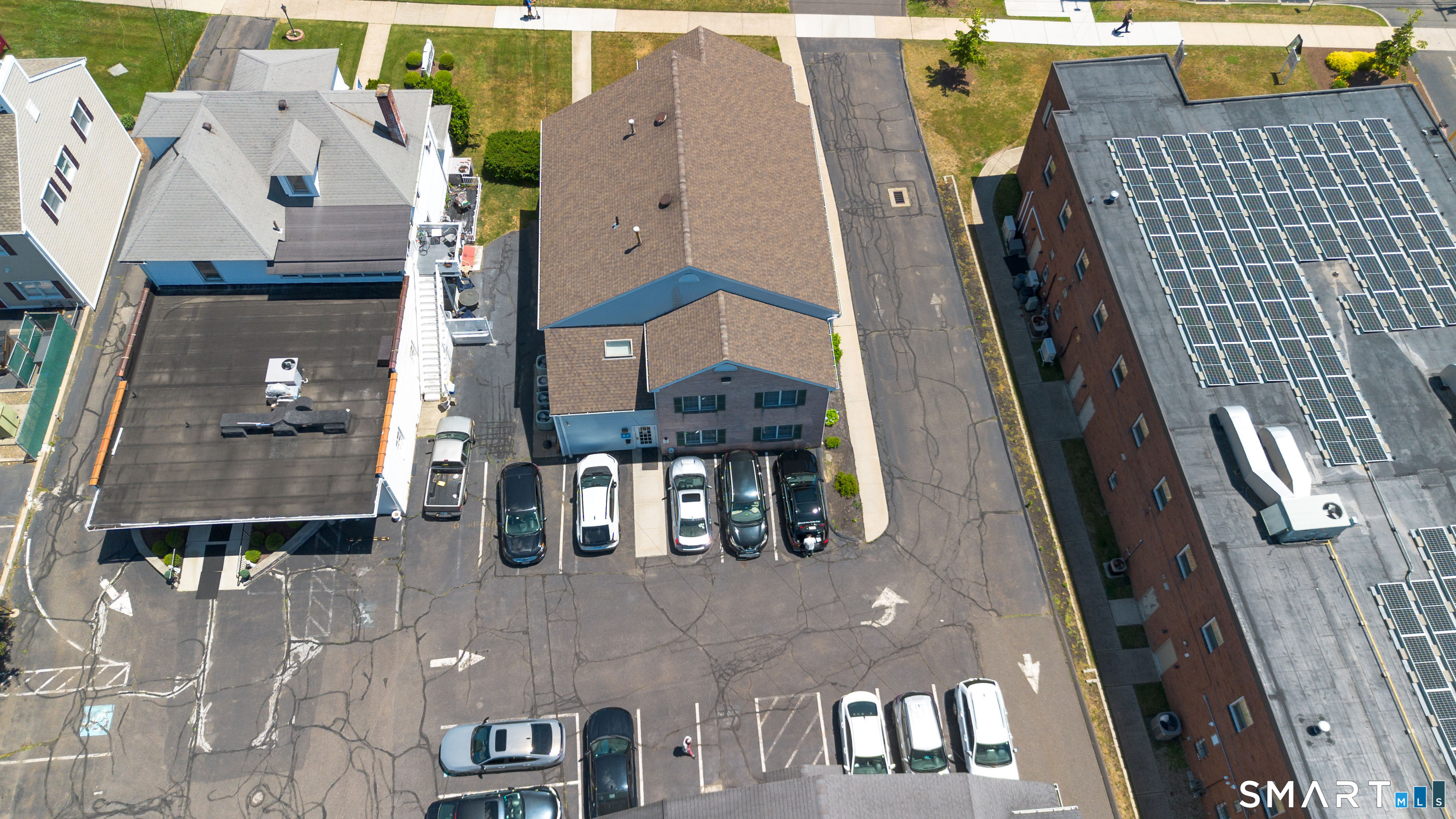 2563 Main Street Stratford CT 06615