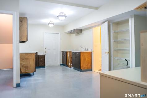 2563 Main Street Stratford CT 06615