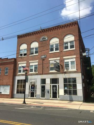 21 West Main Street Plainville CT 06062