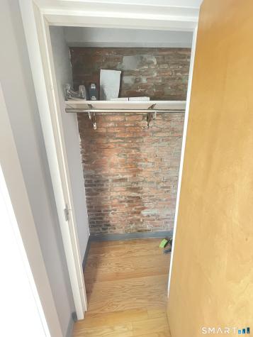 40 Bank Street New London CT 06320