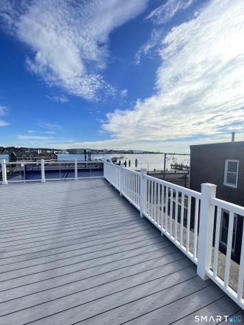 40 Bank Street New London CT 06320