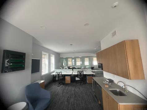 40 Bank Street New London CT 06320