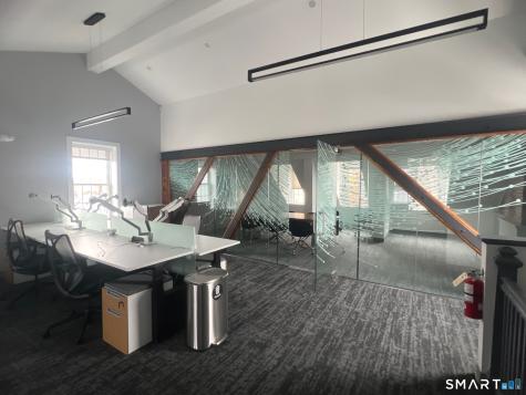 40 Bank Street New London CT 06320