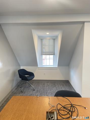 40 Bank Street New London CT 06320