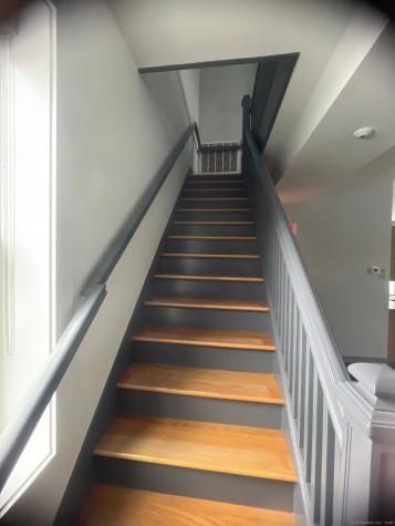 40 Bank Street New London CT 06320