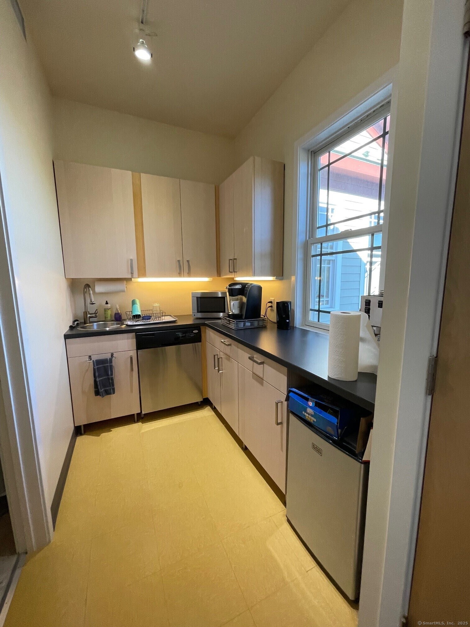 245 Amity Road Woodbridge CT 06525
