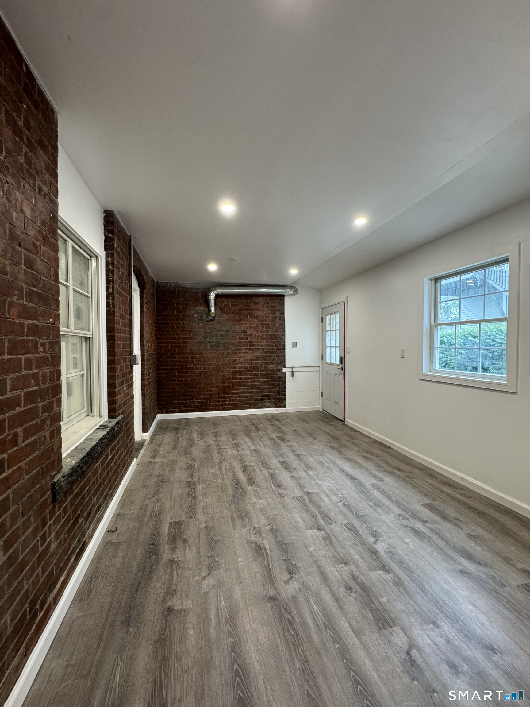 14-16 Clarks Hill Avenue Stamford CT 06902