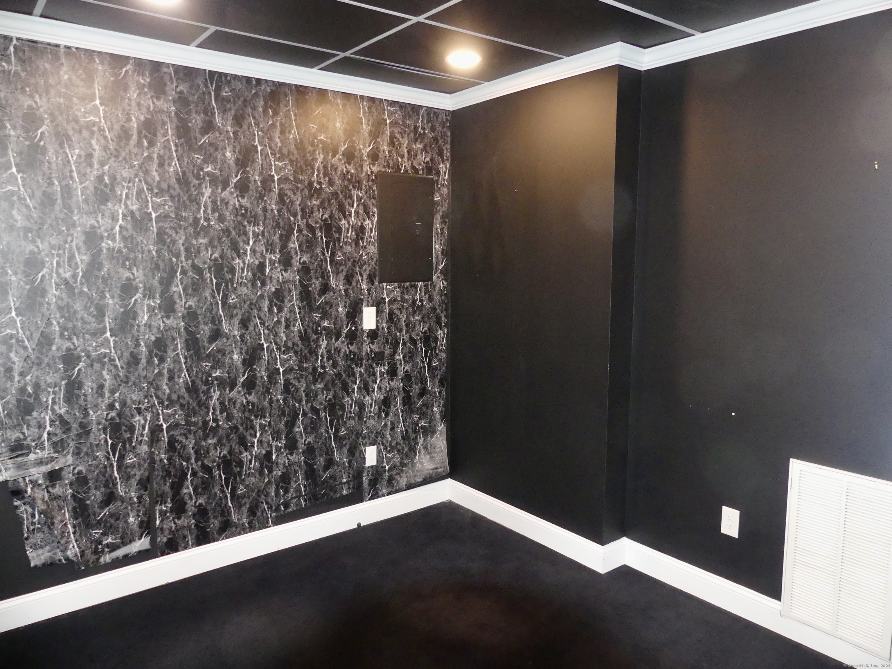 29 Boston Post Road Madison CT 06443