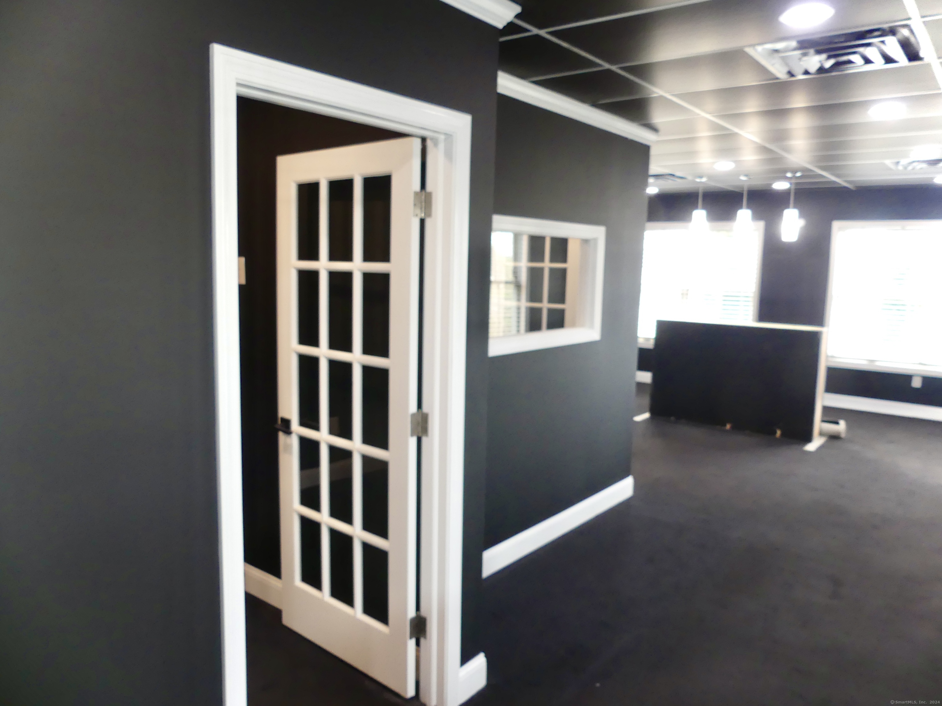 29 Boston Post Road Madison CT 06443