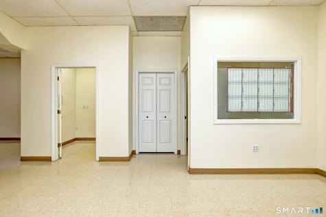 236 Boston Post Road Orange CT 06477