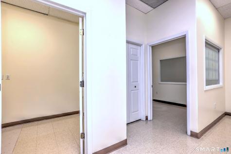 236 Boston Post Road Orange CT 06477