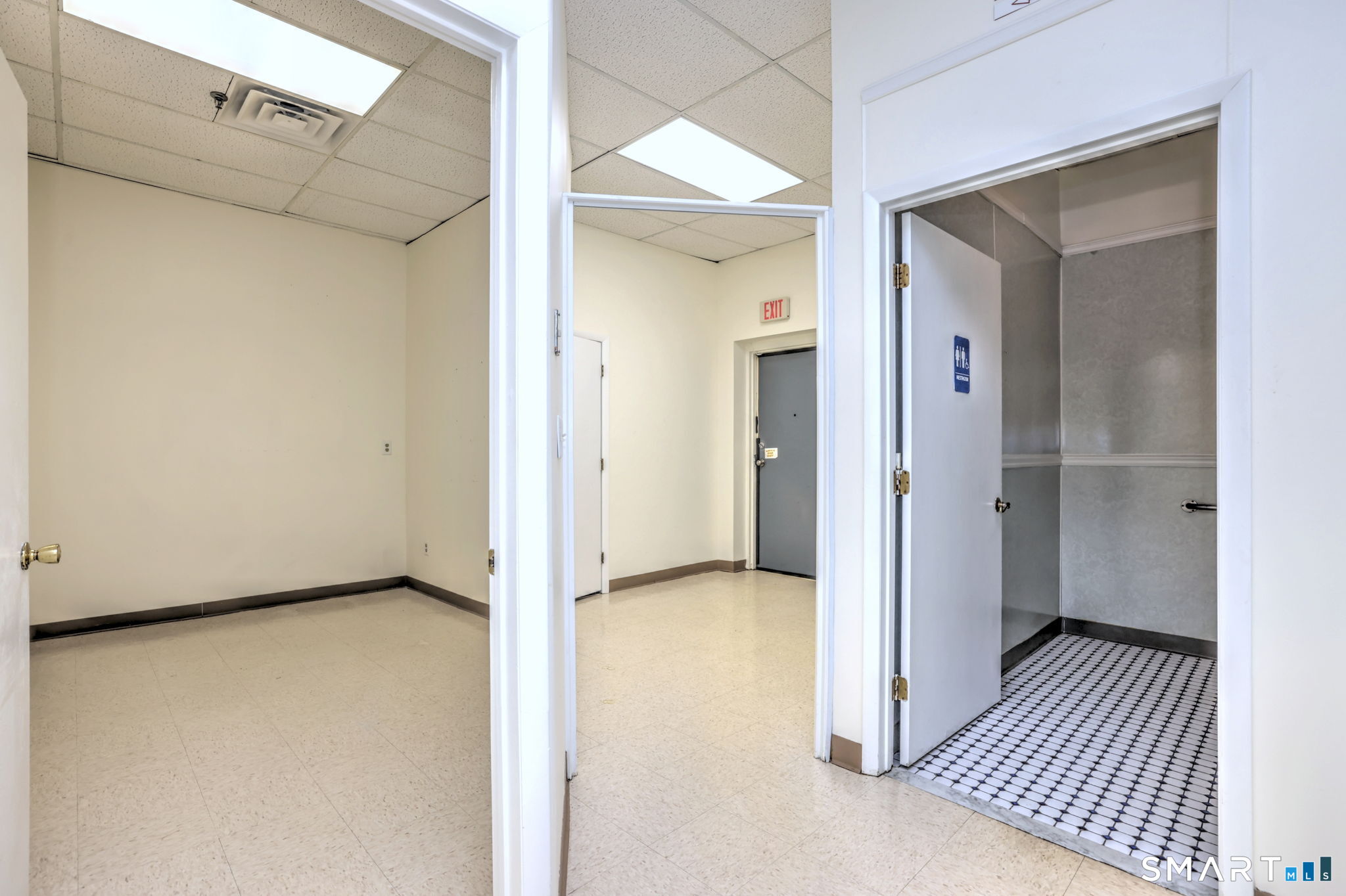 236 Boston Post Road Orange CT 06477