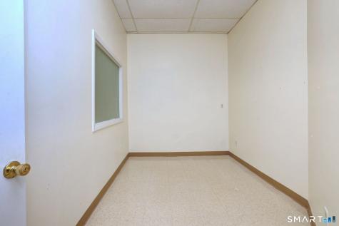 236 Boston Post Road Orange CT 06477