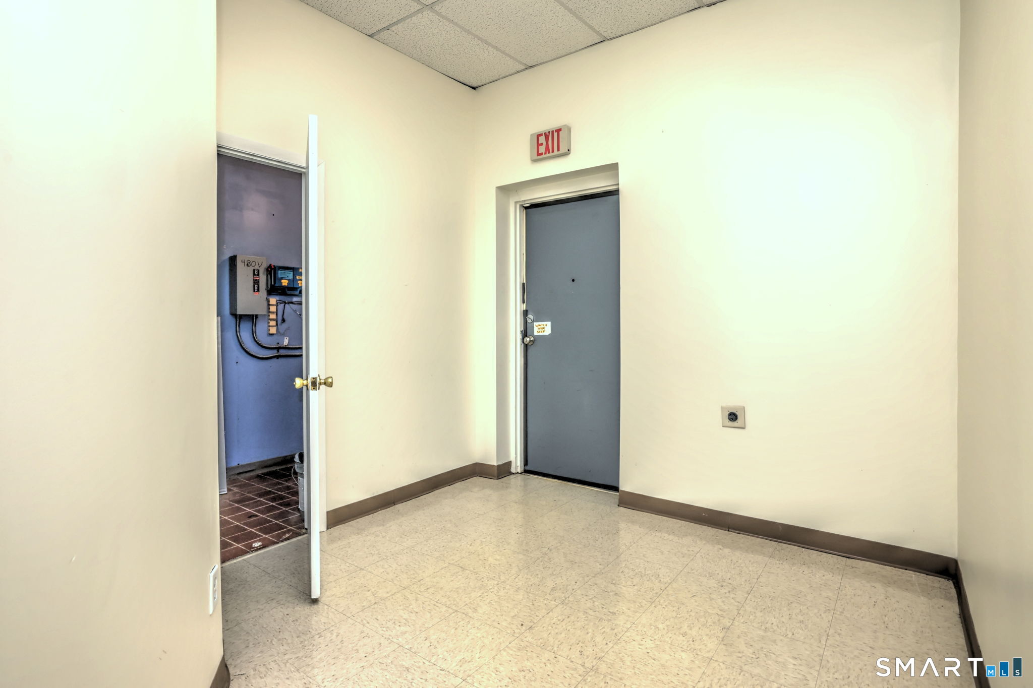 236 Boston Post Road Orange CT 06477