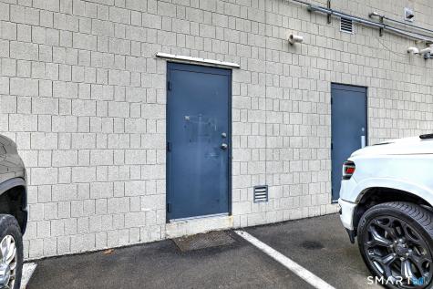 236 Boston Post Road Orange CT 06477