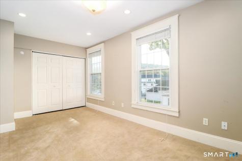 4 Main Street New Milford CT 06776