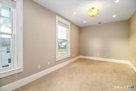 4 Main Street New Milford CT 06776