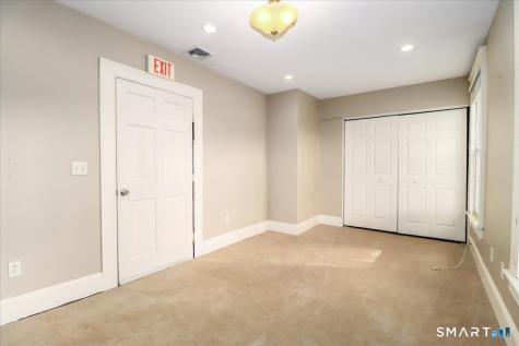 4 Main Street New Milford CT 06776