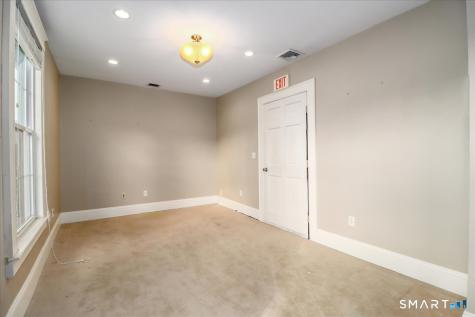 4 Main Street New Milford CT 06776