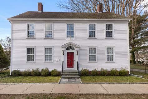28 Main Street Essex CT 06426