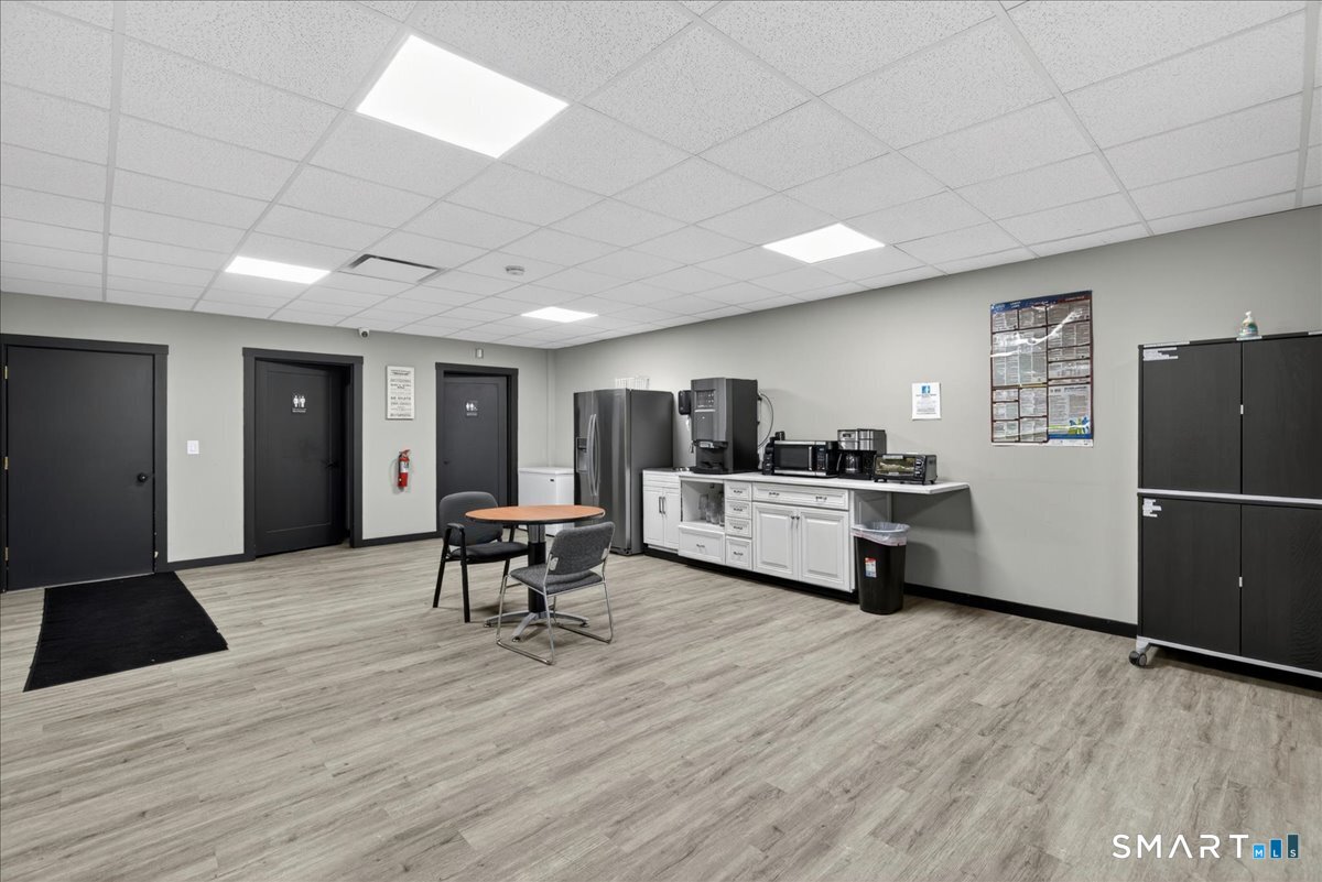 575 Washington Avenue North Haven CT 06473