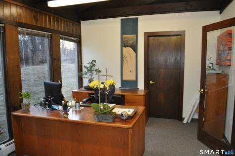 205 East High Street East Hampton CT 06424