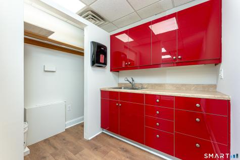 1 Whitney Avenue New Haven CT 06510