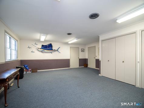 27 Lucy Street Woodbridge CT 06525