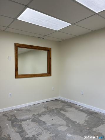 77 Pent Highway Wallingford CT 06492