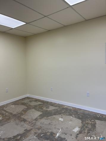 77 Pent Highway Wallingford CT 06492