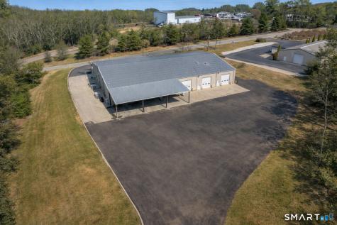 13 West Parkway Plainfield CT 06374