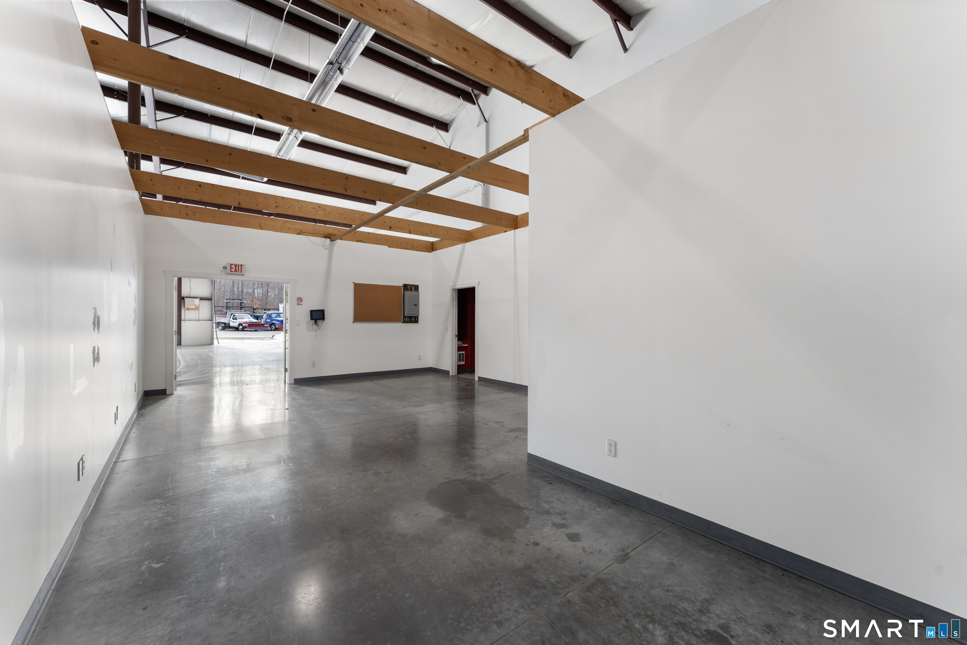 13 West Parkway Plainfield CT 06374