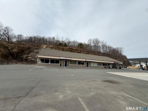 1387 Watertown Avenue Waterbury CT 06708