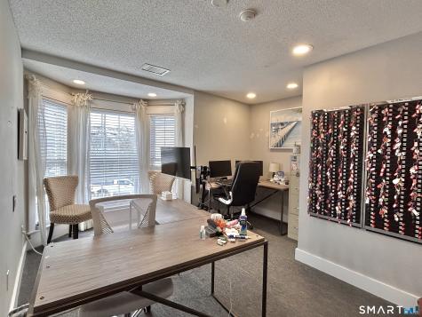 4 Fort Hill Road Groton CT 06340