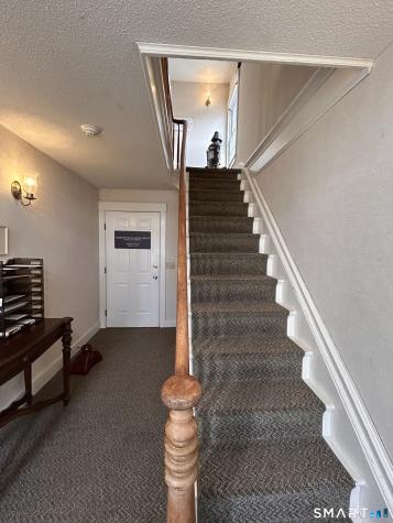 4 Fort Hill Road Groton CT 06340