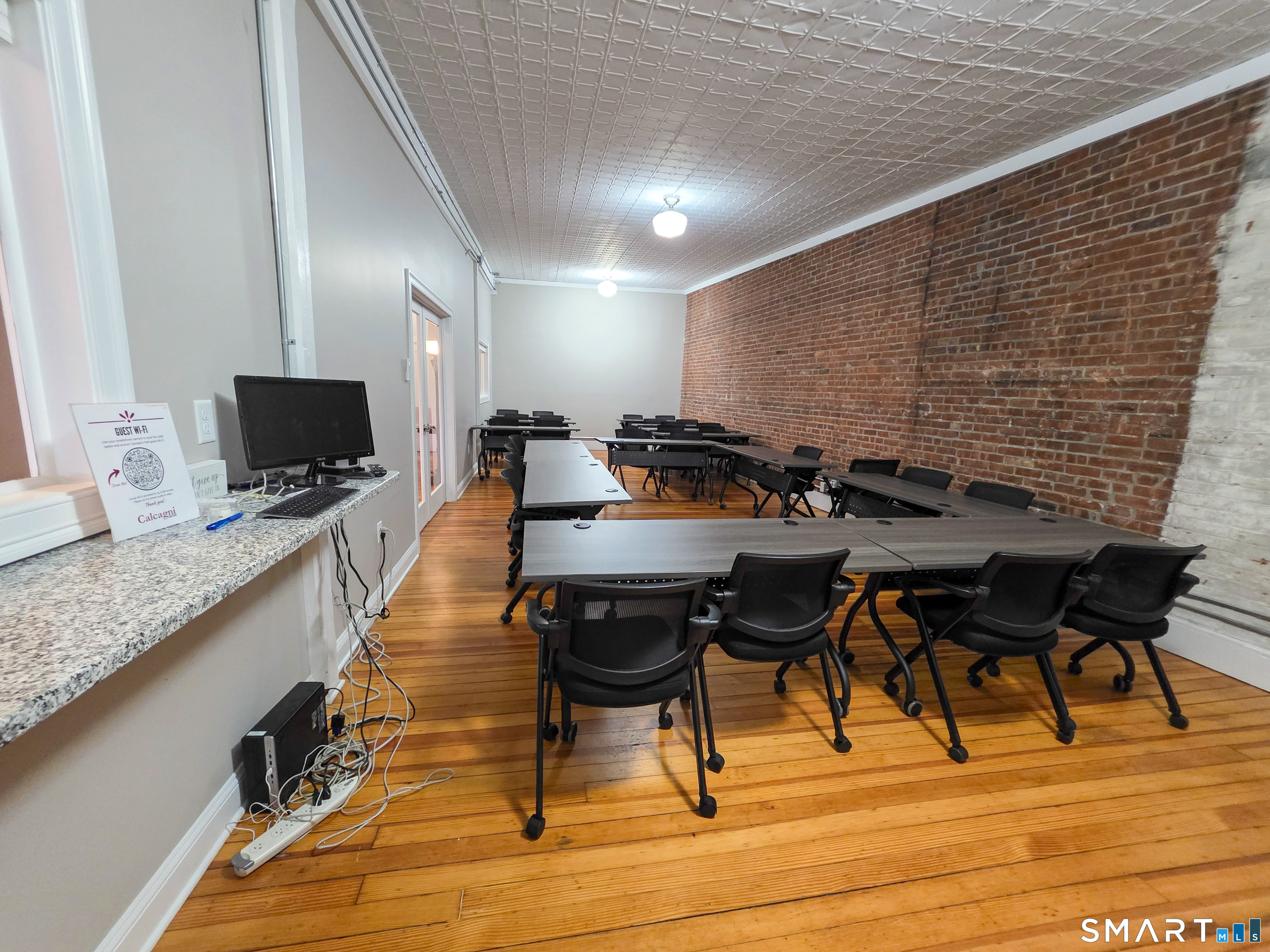 40 N. Main Street Wallingford CT 06492