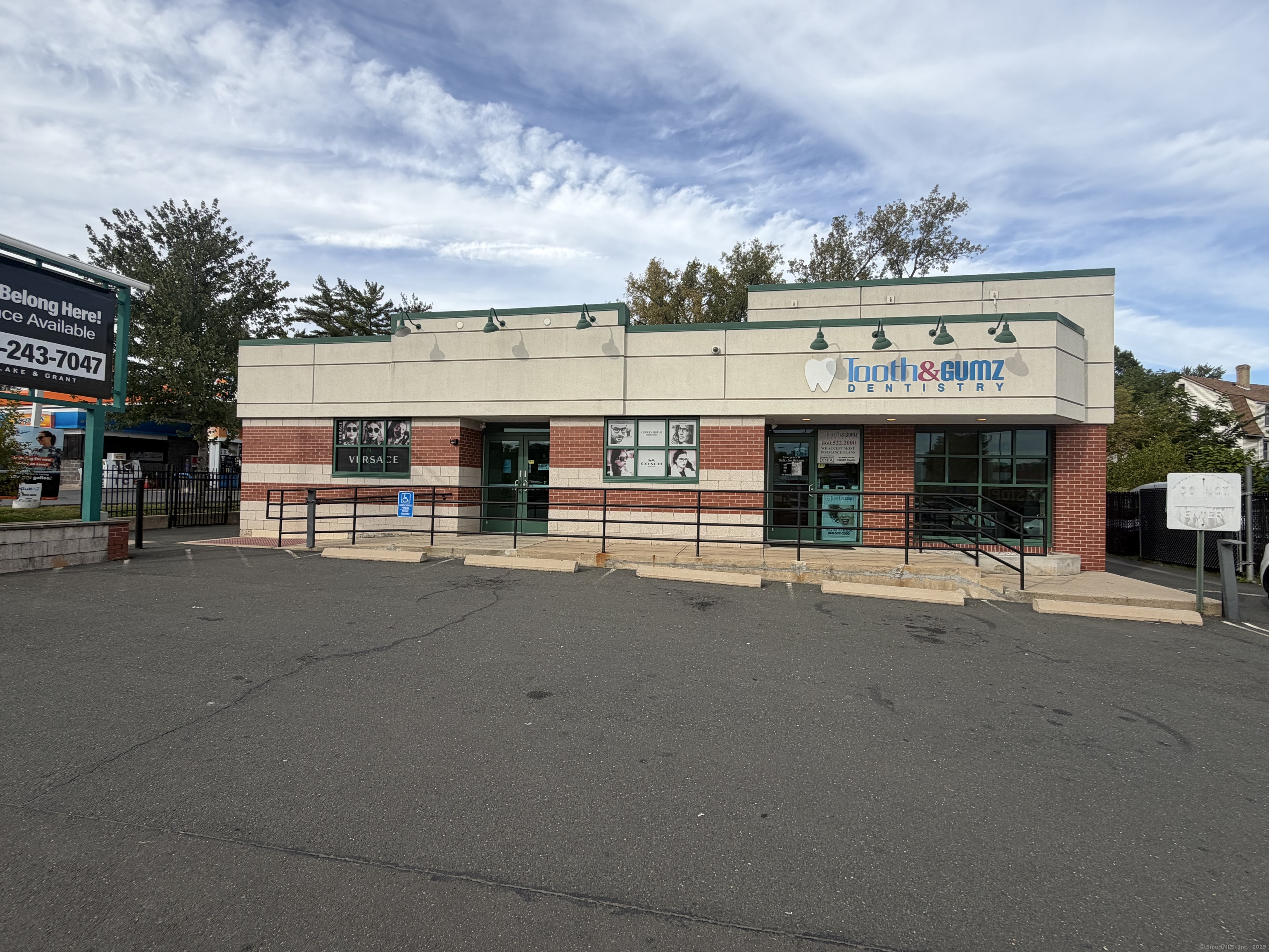 1500 Albany Avenue Hartford CT 06112