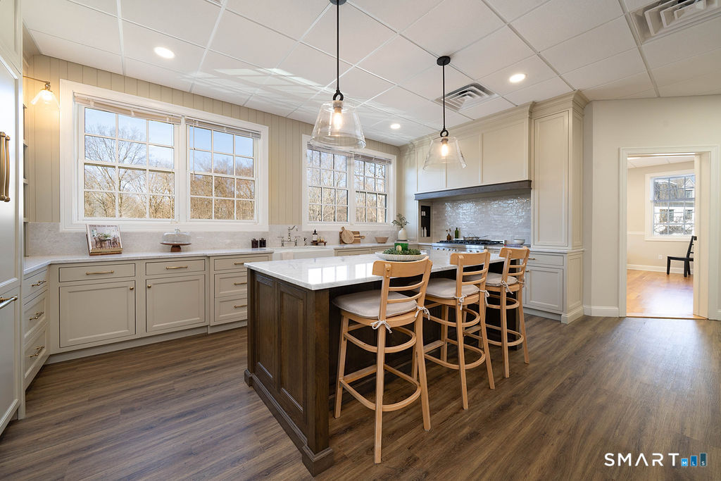 2614 Boston Post Road Guilford CT 06437