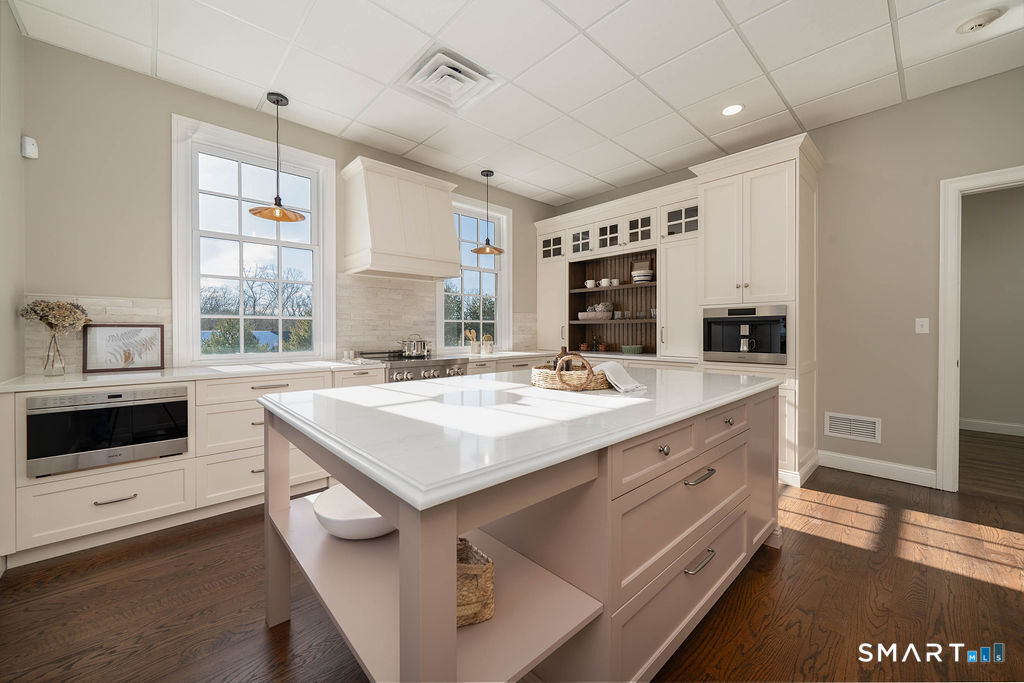 2614 Boston Post Road Guilford CT 06437